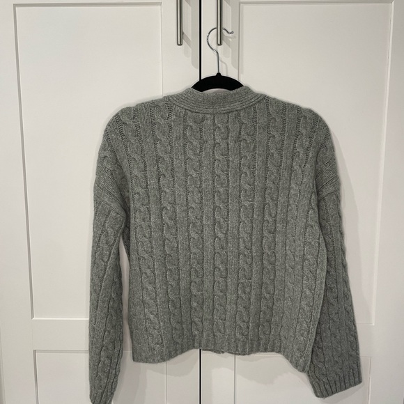 Abercrombie & Fitch Heather Gray Cable Knit Cardigan - Picture 7 of 9